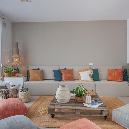 Hostal Boutique Es Portalet ซานต์เฟลิอูเดกีโซลส์ ภายนอก รูปภาพ