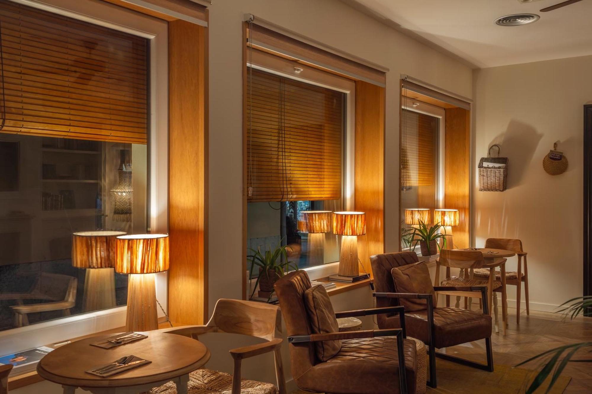 Hostal Boutique Es Portalet ซานต์เฟลิอูเดกีโซลส์ ภายนอก รูปภาพ