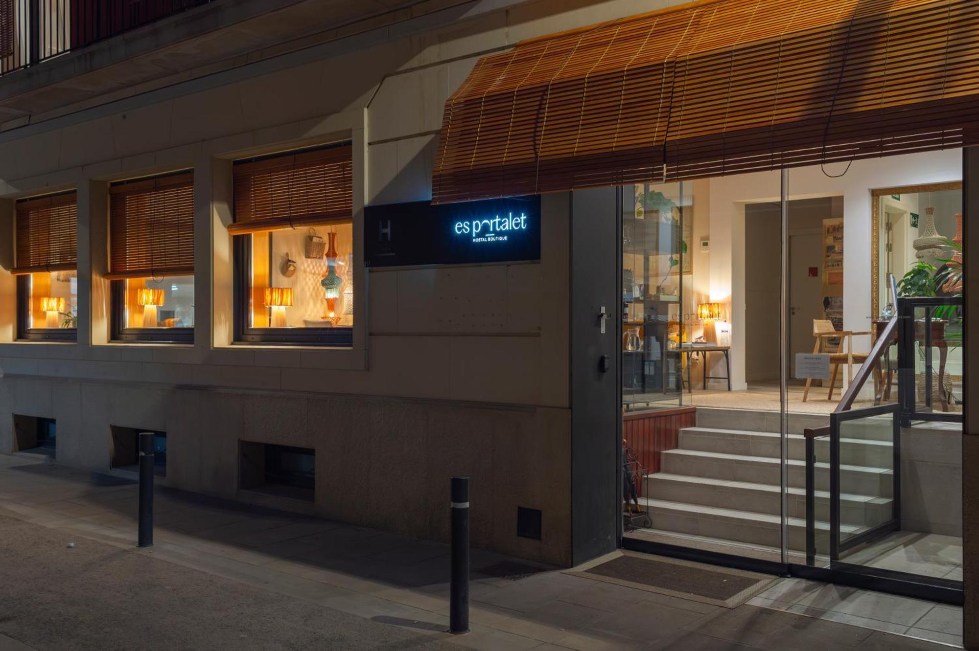 Hostal Boutique Es Portalet ซานต์เฟลิอูเดกีโซลส์ ภายนอก รูปภาพ