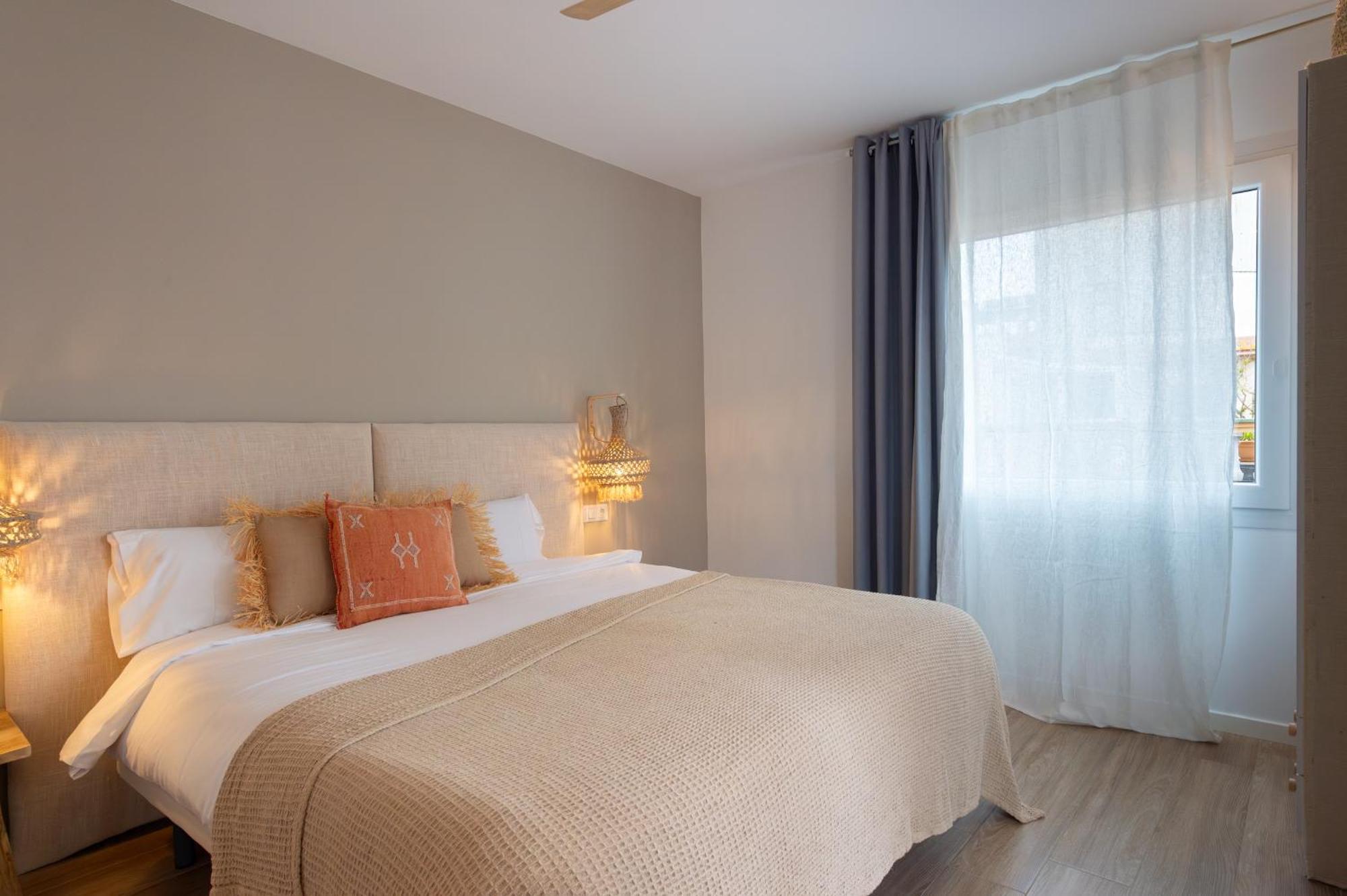Hostal Boutique Es Portalet ซานต์เฟลิอูเดกีโซลส์ ภายนอก รูปภาพ