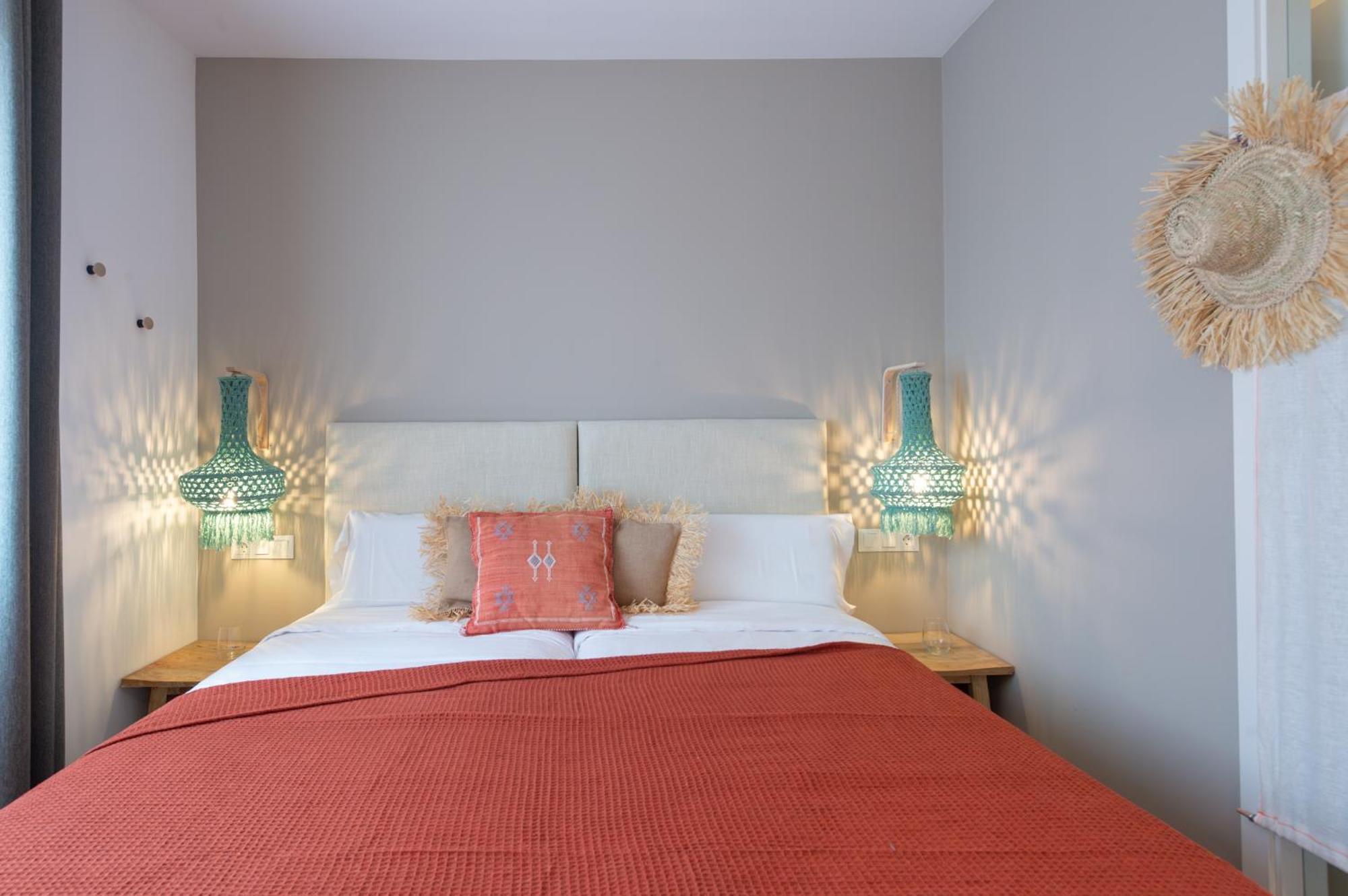 Hostal Boutique Es Portalet ซานต์เฟลิอูเดกีโซลส์ ห้อง รูปภาพ