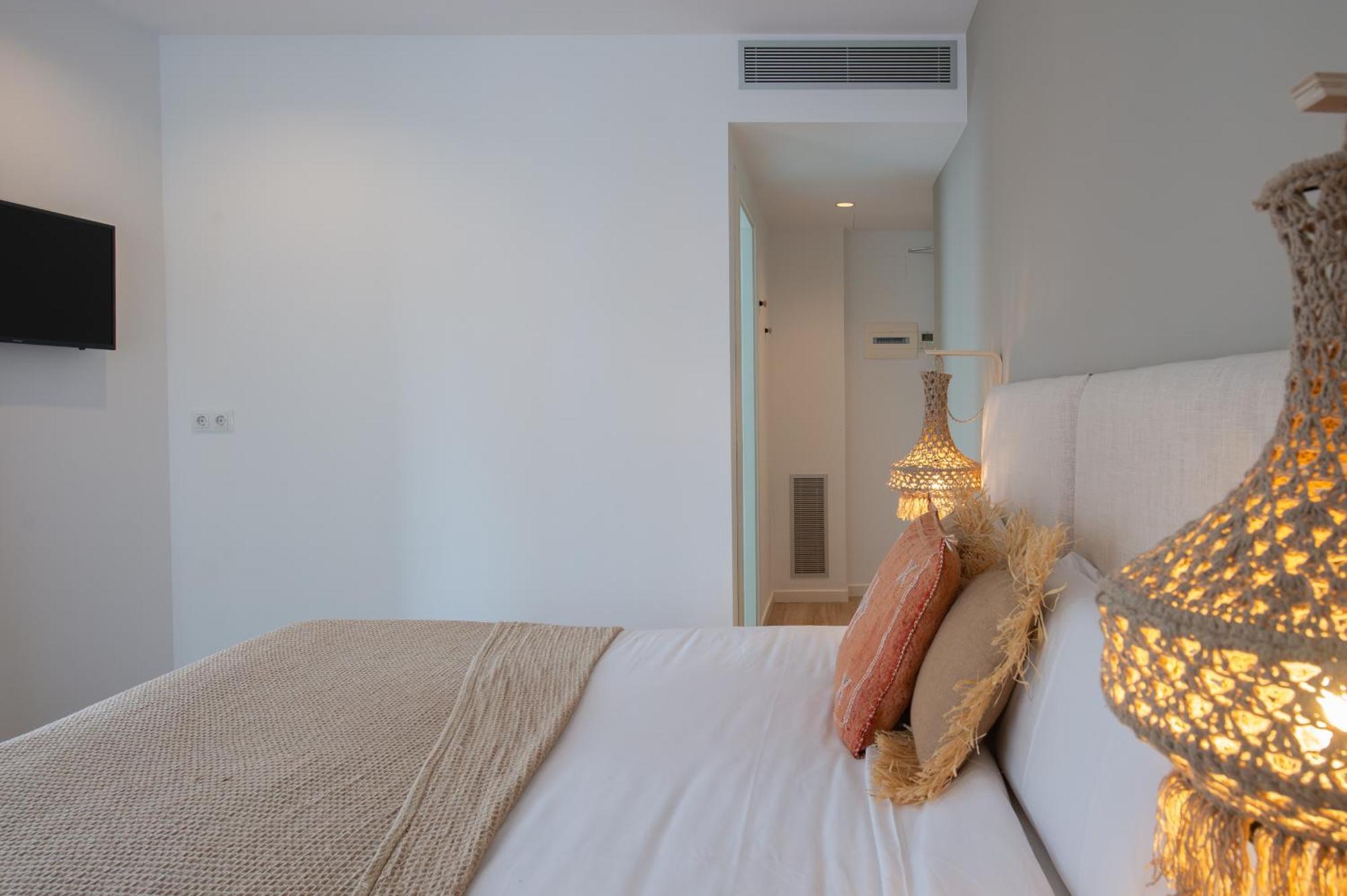 Hostal Boutique Es Portalet ซานต์เฟลิอูเดกีโซลส์ ห้อง รูปภาพ